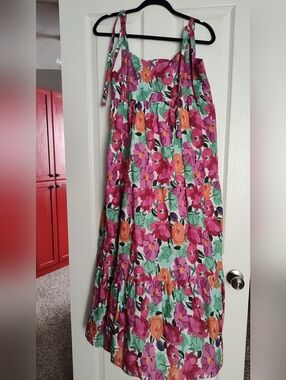 Floral Tie-Shoulder Maxi Dress in Pink and Mint